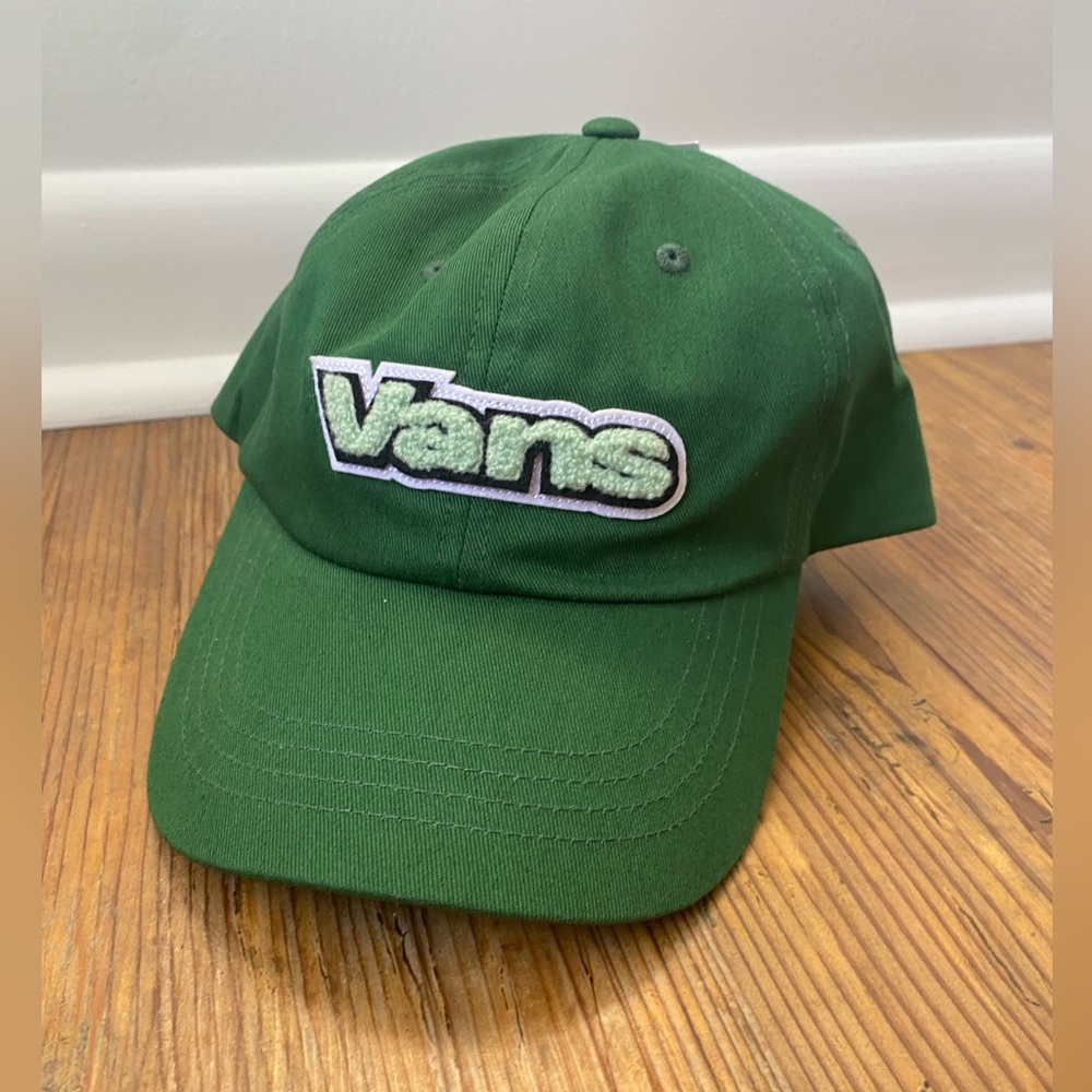 Vans hat NWT